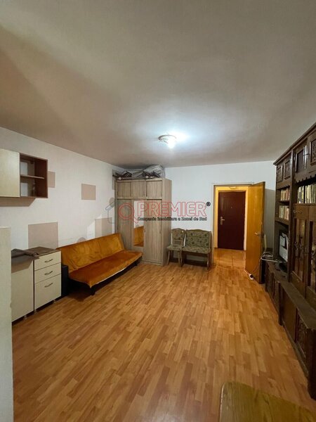 Berceni, Turnu Magurele garsoniera