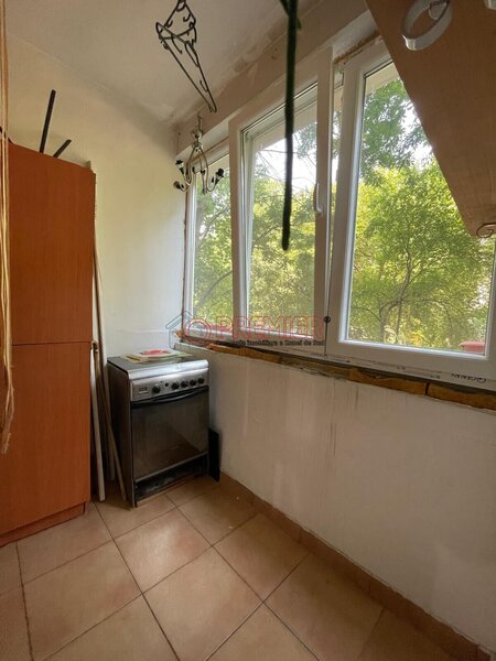 Berceni, Turnu Magurele garsoniera